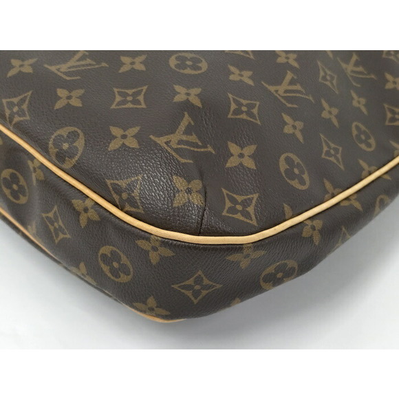 Louis Vuitton Odeon GM Monogram Shoulder Bag - Picture 3 of 8